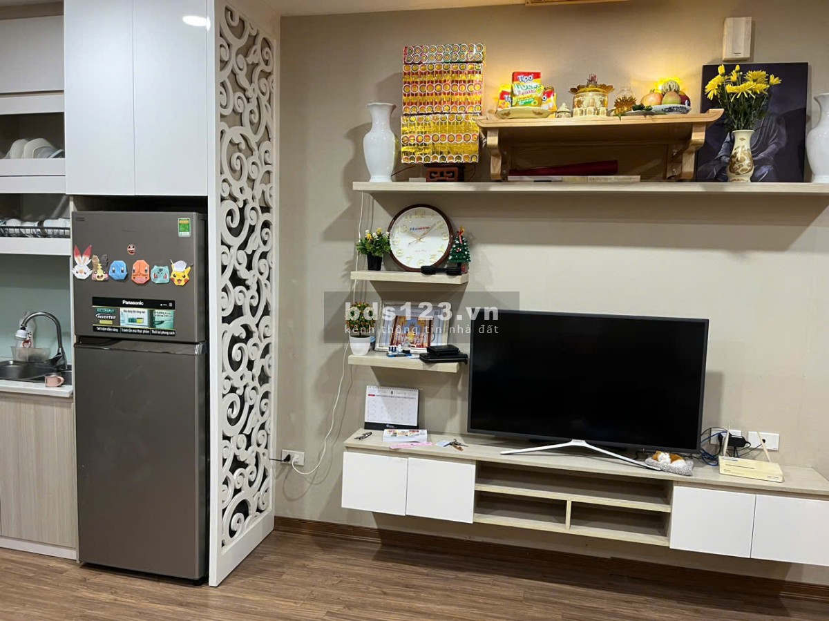 Bán căn Royal Park, Full nội thất siêu đẹp 70m2 2 ngủ 2 WC