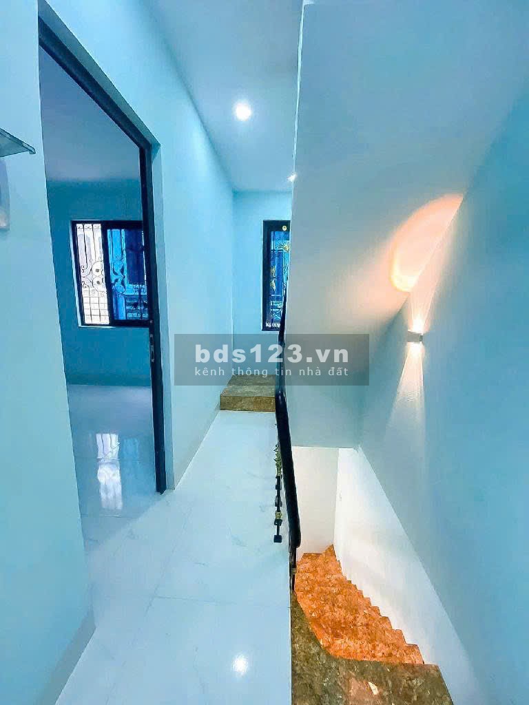 Bán gấp giá rẻ Định Công Hạ 33m, 3 tầng, mặt tiền 4.2m, 2.7 tỷ Hoàng Mai. NHÀ