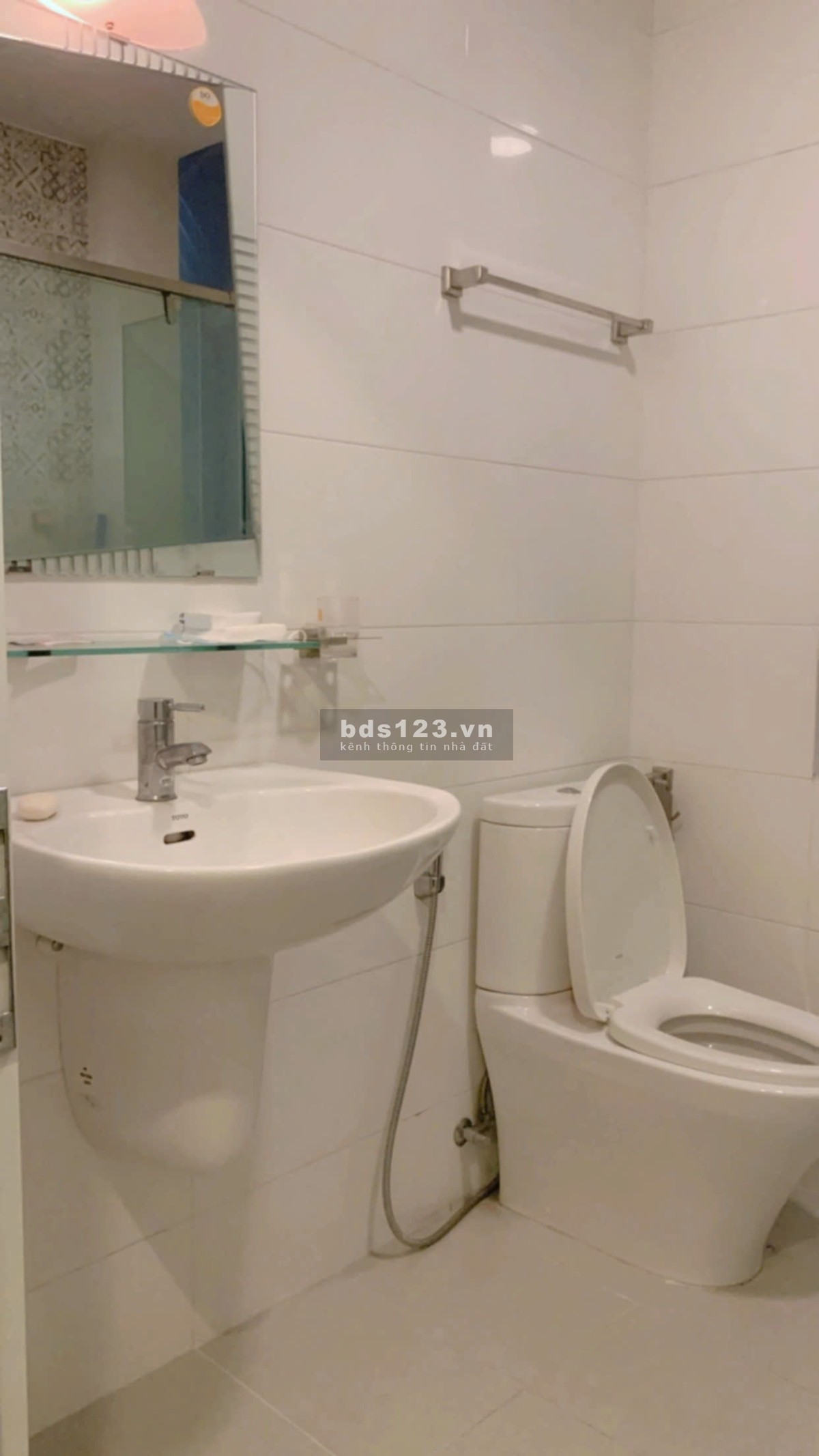 Bán nhà chính chủ hẻm xe hơi 8m đường Bùi Hữu Nghĩa, quận Bình Thạnh, 9 Phòng ngủ