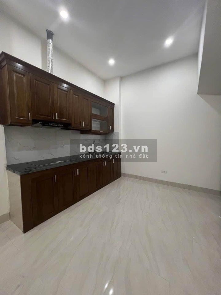 BIÊN GIANG - HÀ ĐÔNG ( 2 Căn 32m2*4,5T ) 2t950tr, ô tô vào tận nhà, Tiện ích đầy đủ