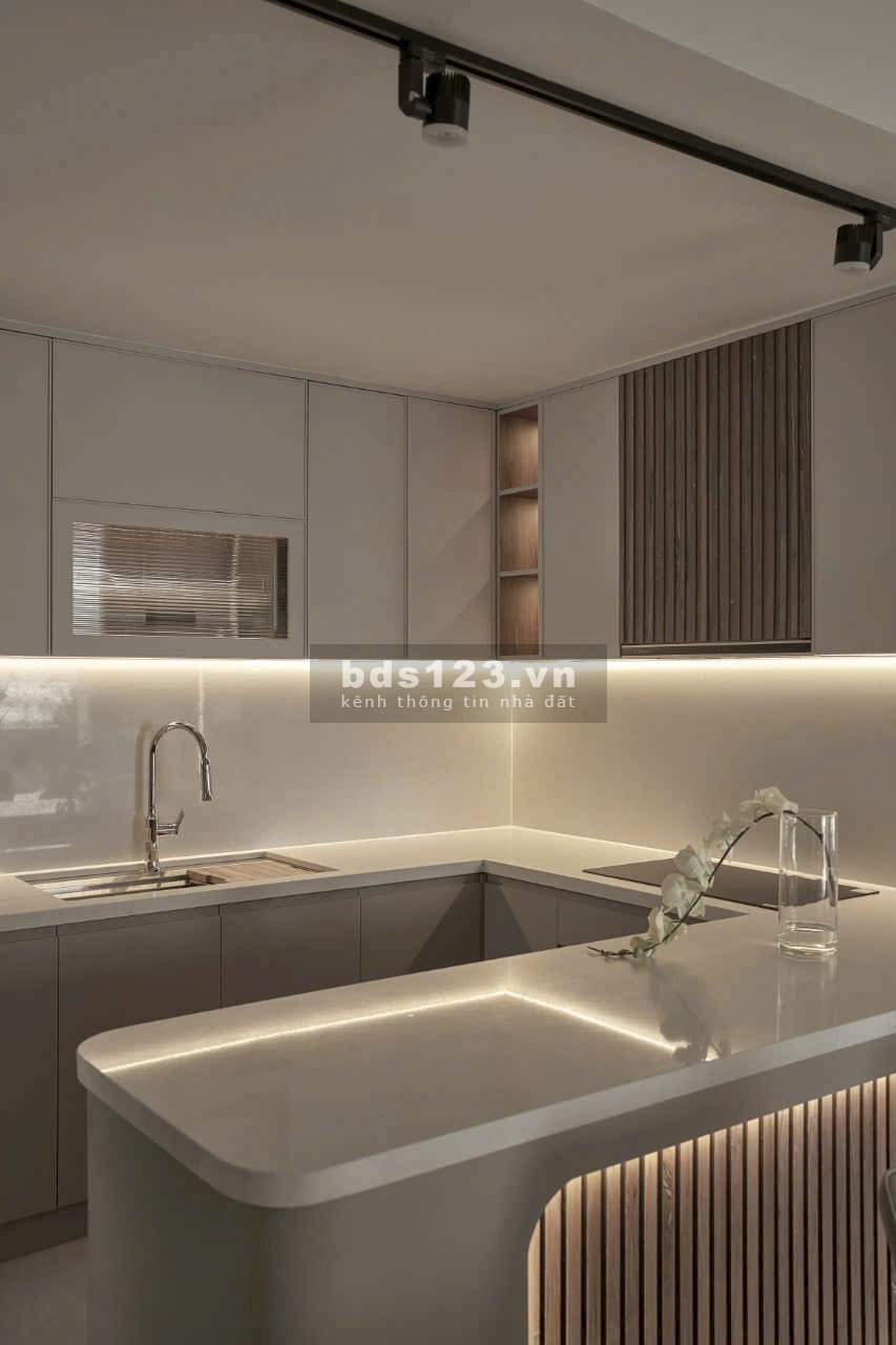 Chuyên cho thuê căn hộ Midtown, Phú Mỹ Hưng, nhà mới bàn giao, mới, giá rẻ.