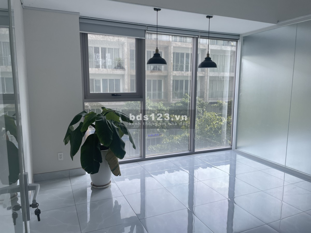 Hot hot - Cho thuê shophouse Sarina Sala chỉ 100tr/th, hoàn thiện đẹp dtsd 300m2 vị trí đẹp
