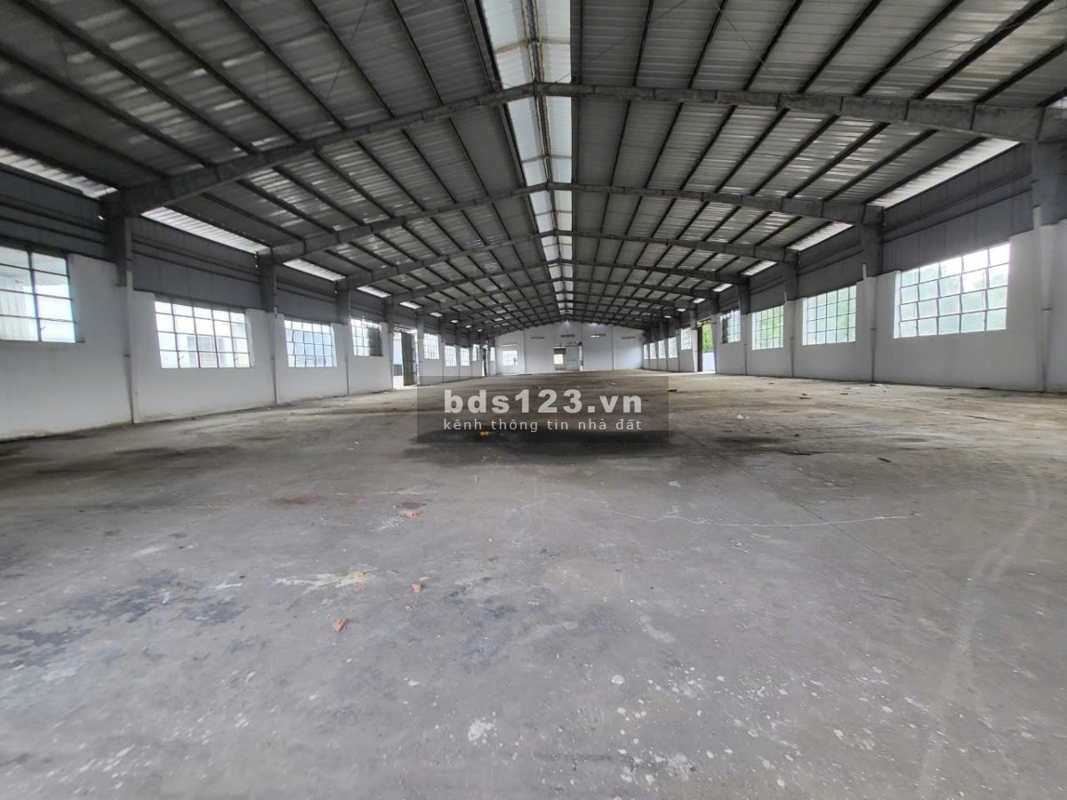 Cho thuê 8000m2 xưởng Biên Hòa giá 450 triệu /tháng , giấy tờ đầy đủ, đường cont, SX đa ngành nghề