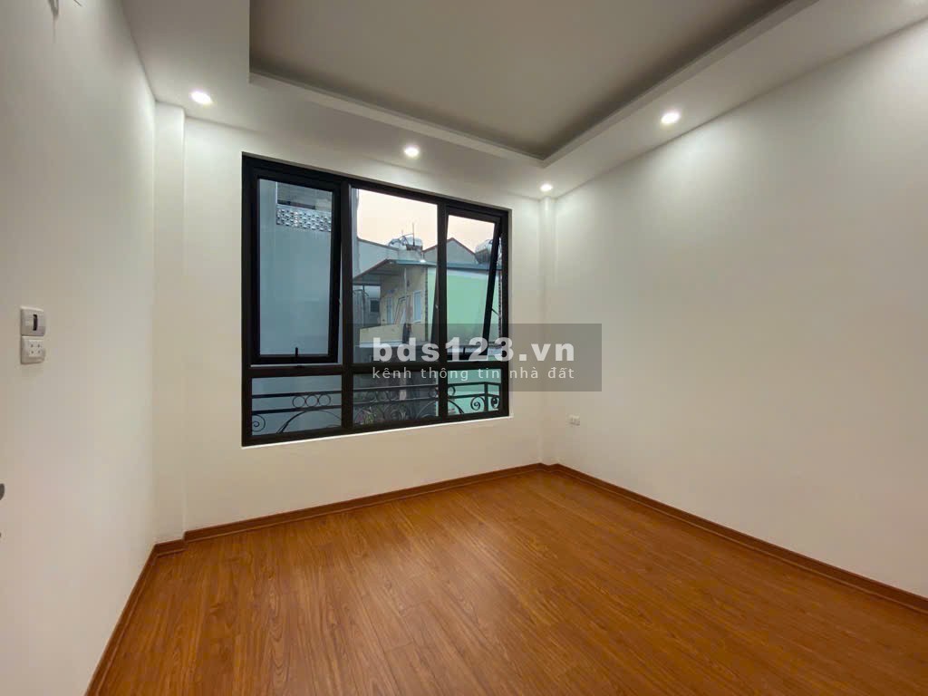 Bán nhà đẹp khu Ngoại Giao Đoàn, Mr Báu : 0889.568.001 để được tư vấn