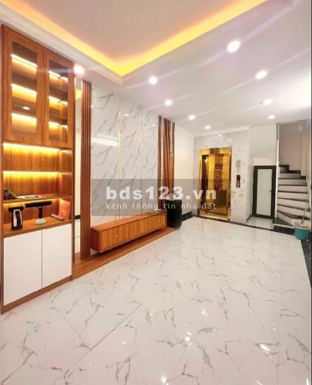 NHÀ MẶT NGÕ - BA BƯỚC RA PHỐ TRƯƠNG ĐỊNH