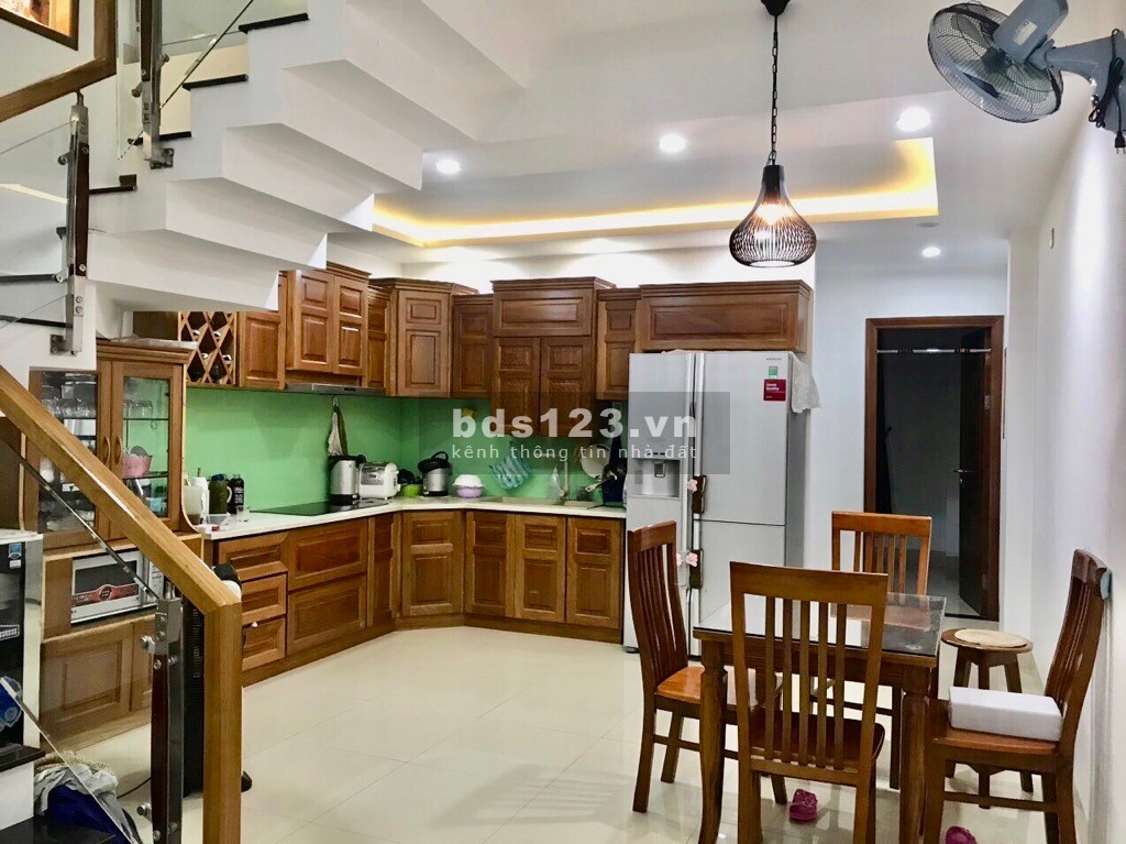 NHÀ 3 TẦNG ĐƯỜNG LÊ NINH TRUNG TÂM QUẬN SƠN TRÀ.