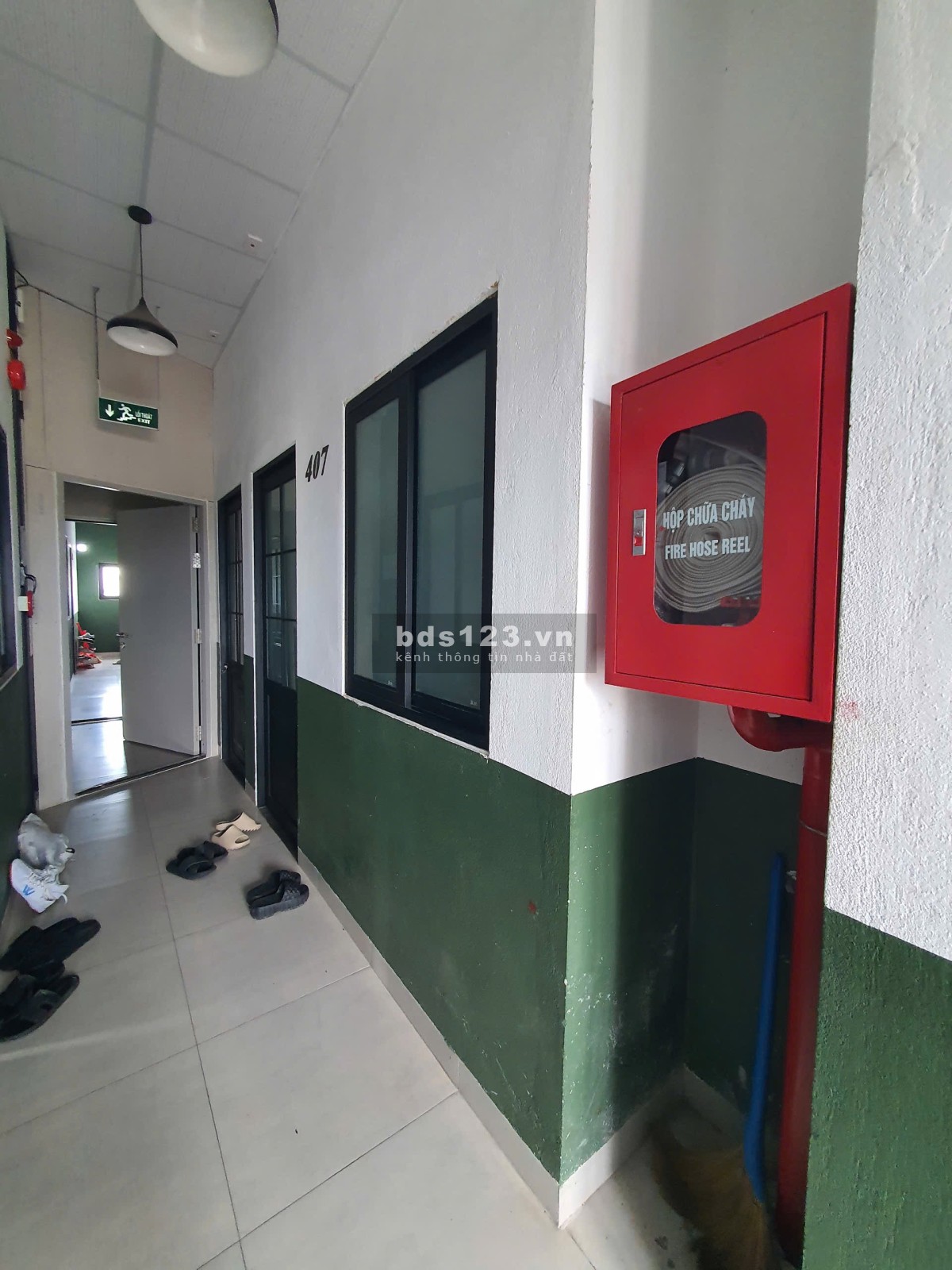 Bán toà căn hộ 4 tầng dòng tiền 130 triệu/ tháng.