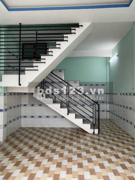 Cho thuê nhà Thoại Ngọc Hầu 4x 7,1m, 1 lâu chỉ 5 triệu