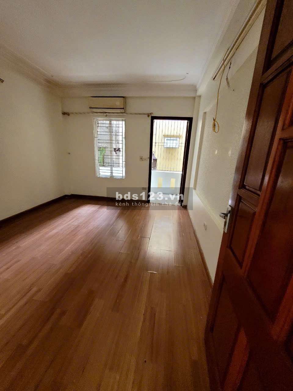 Ô TÔ TRÁNH – KINH DOANH 7 TẦNG THANG MÁY – VỈA HÈ RỘNG - GIÁ 15.5 TỶ
