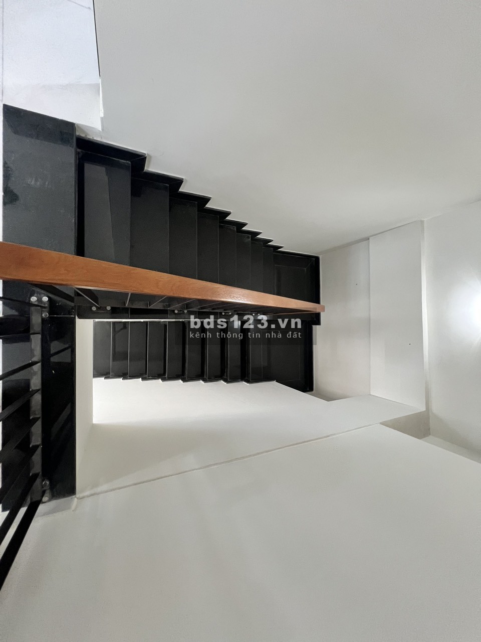 Kẹt Tiền Bán Shophouse Quận 8- 1Trệt1Lầu-2pn3wc-151m2-8x10m- 5,9tỷ- SHR-cạnh Anh Ngữ VNUS-0907456379