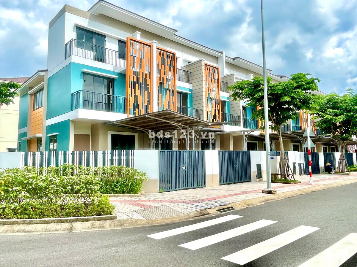 Nhà phố cho thuê 1 trệt 2 lầu dt 157m mà giá rẽ hơn căn hộ chung cư, có hổ trợ ngân hàng 70%