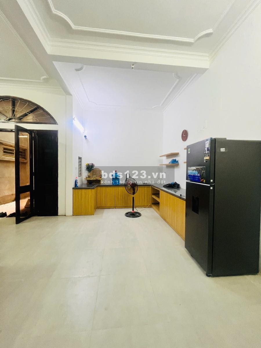 SIÊU HIẾM PHỐ THÁI HÀ - KINH DOANH – 47M2 – MẶT TIỀN 6.5M – 9.8 TỶ