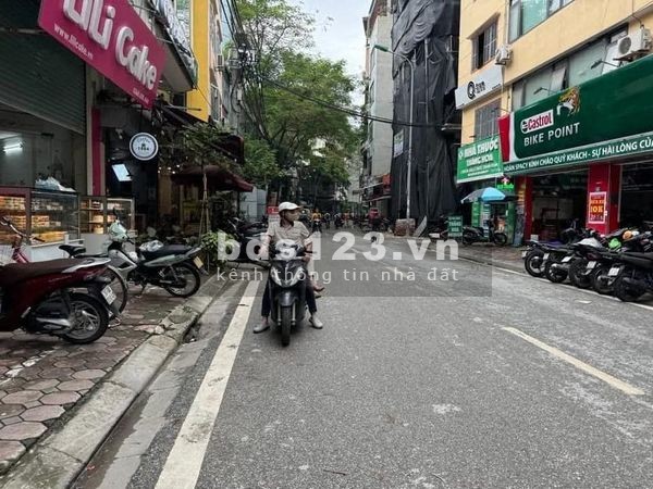 VỊ TRÍ VÀNG - Lạc Long Quân - Gần Hồ Tây Lộng GIó - Ngõ thông rộng - Ô TÔ ĐỖ CỬA