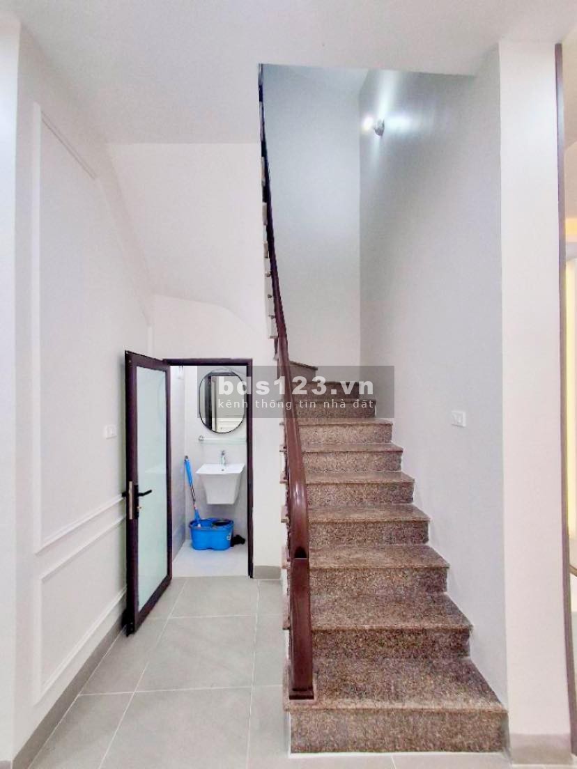 Bán nhà QUAN NHÂN - THANH XUÂN diện tích 53m2 – Giá 9.3 tỷ