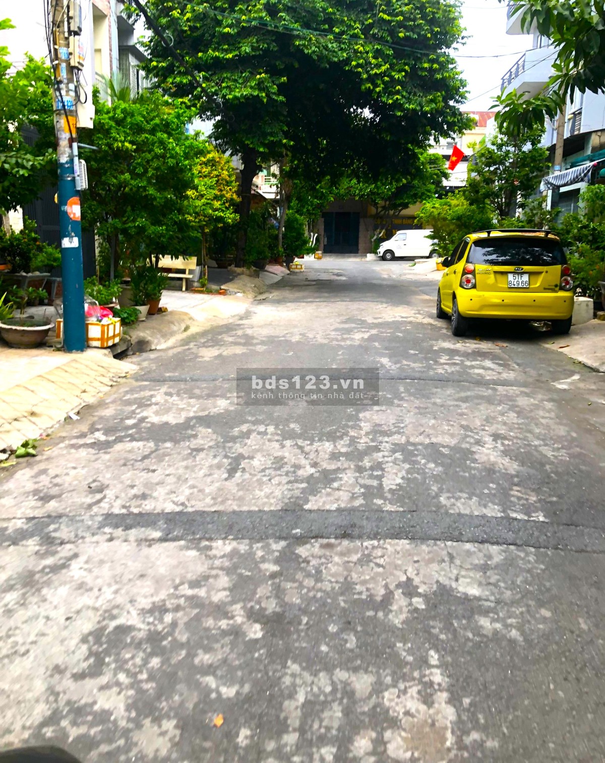 Chủ cắt lỗ 300tr bán nhanh 52m2 ( 4 x 13m ),gần Cty nhựa Duy Tân,cách Võ Văn Kiệt 600m.SHR,hợp xây ở