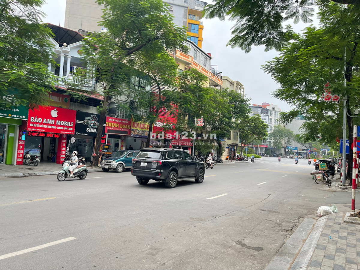 Bán nhà Tây Hồ 33 tỷ 55m ~ 600tr mặt tiền 5m1 5 tầng ngã 4 kinh doanh