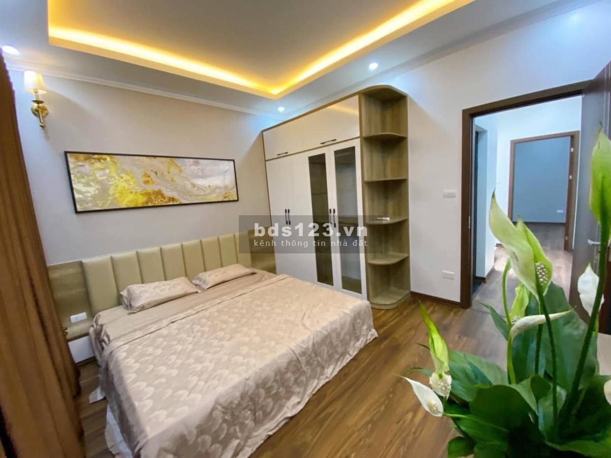 SIÊU PHẨM TÂY HỒ ĐẸP MỚI LUNG LINH, NỘI THẤT TẶNG LẠI - NÉT CĂNG - SÁT VỈA HÈ Ô TÔ TRÁNH, KINH DOANH