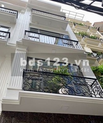 Siêu hiếm hơn 4 tỷ Nhà Đất Quận Từ Liêm phố Cổ Nhuế tiếp giáp Phạm Văn Đồng