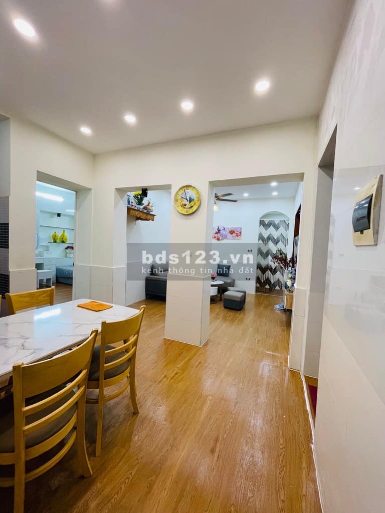Bán nhà Yên Sở, nhà đẹp, ở ngay, 35m2, 4.5 tỷ