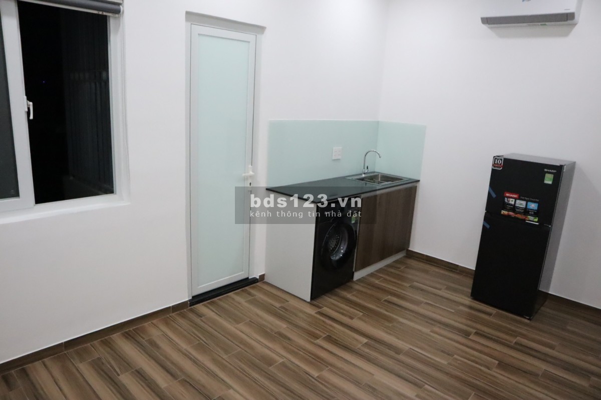 Phòng mới 4tr5 đủ tiện nghi gần làng Đại Học Lê Văn Lương