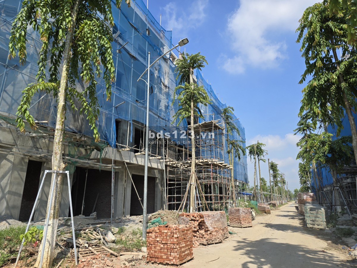 Bán liền kề 80m2, hướng Tây Nam dự án Đông Dương Đức Thượng, Hoài Đức, giá tốt