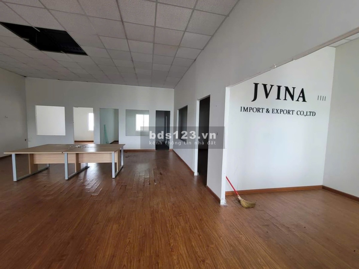 CHO THUÊ NHÀ 3 TẦNG 180m2 đất; ngang 10m mặt tiền : HỒ XUÂN HƯƠNG - Mỹ An