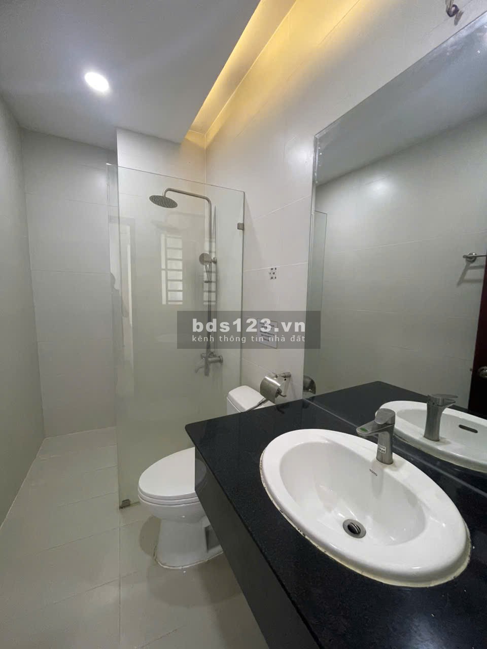 Chính chủ cho thuê phòng 4tr9 Trần Đình Xu Quận 1