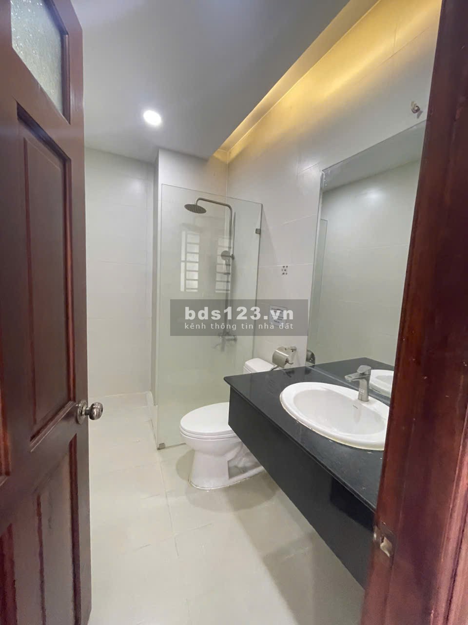 Chính chủ cho thuê phòng 4tr9 Trần Đình Xu Quận 1