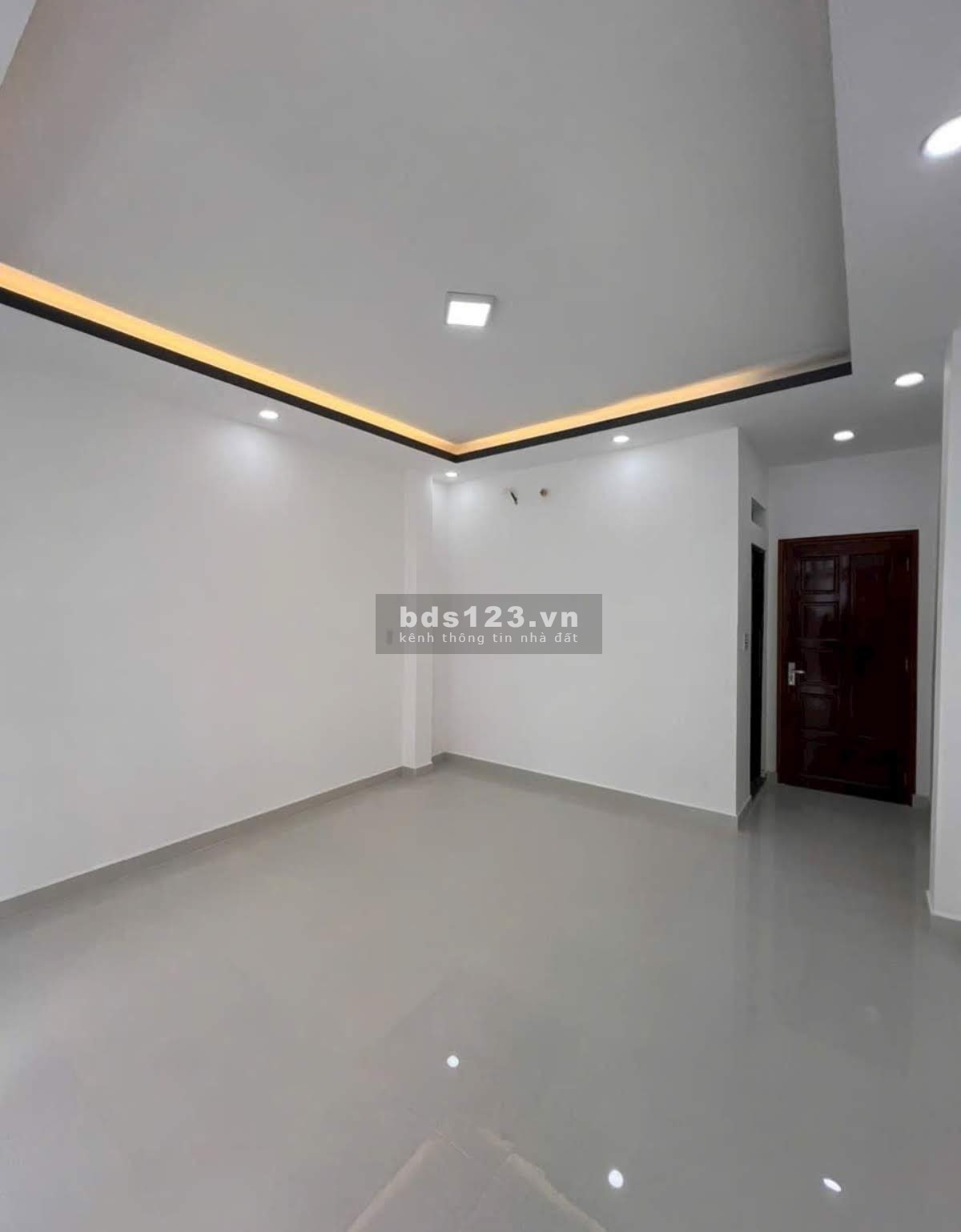 Bán nhà HXH Nguyễn Thị Tần gần chợ Rạch Ông Q.8 - 70m2 - 2 tầng - Giá 6.7 Tỷ