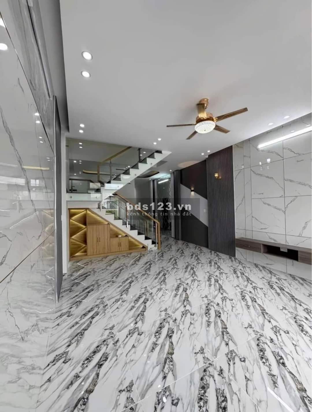 Nhà bán 4*25 đường Đinh Đức Thiện Bình Chánh