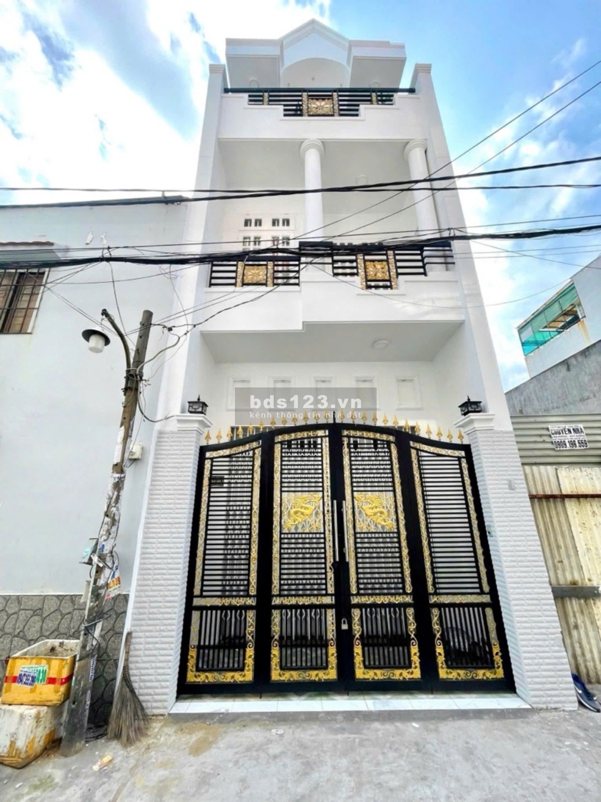 Bán nhà hẻm 363 Đất Mới - 60m2 - DT 4x15 - Giá 5 tỷ - LH: 0902488255