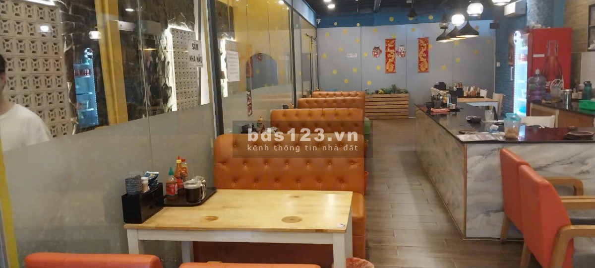 Cho thuê mặt bằng kinh doanh 337m2, 7.5mx45m, Phạm Hùng, Bình Chánh