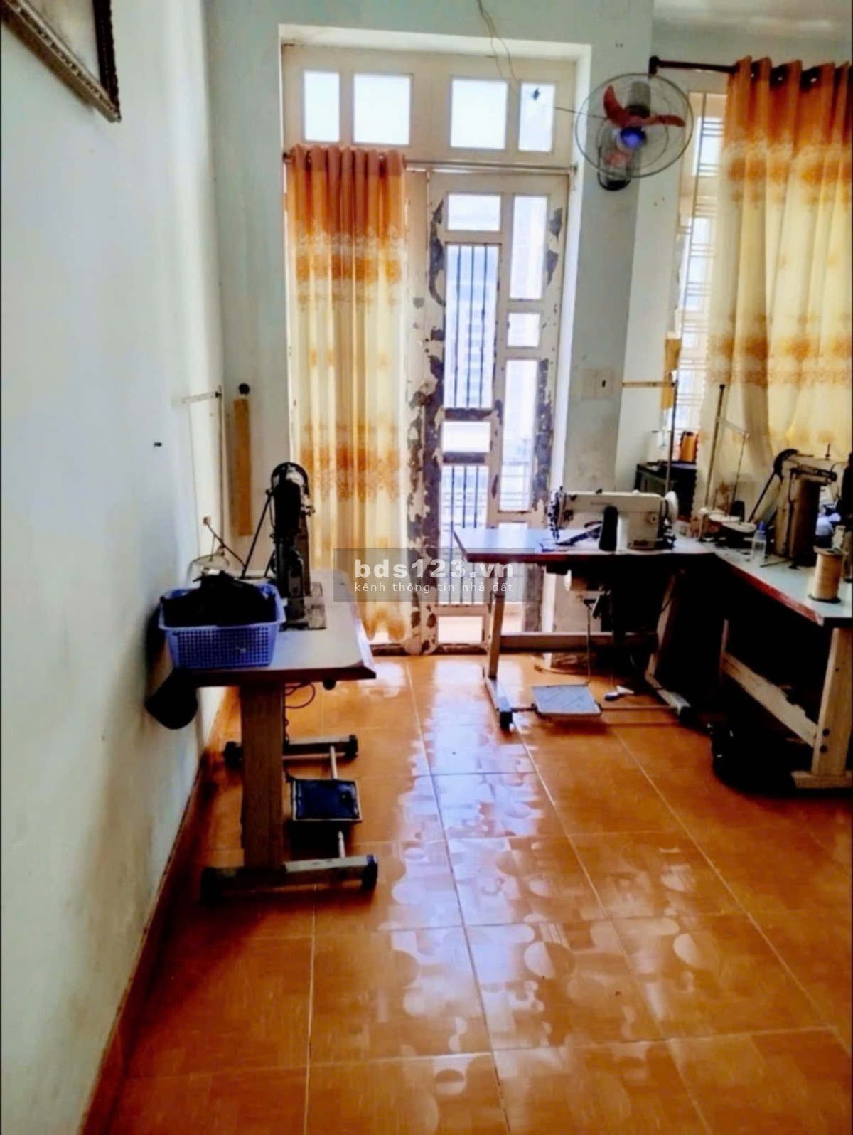 Bán nhà ấp Chiến Lược - 3 tầng - 52m2 chỉ từ 4 tỷ - LH: 0902488255