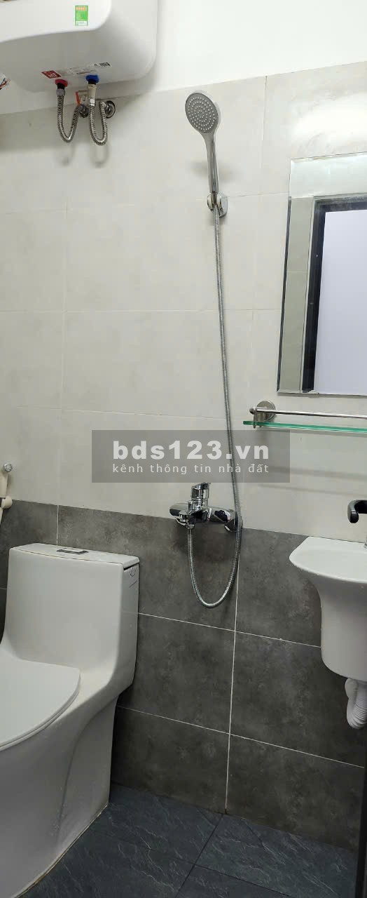 Chính chủ cho thuê nguyên căn liền kề khu nhà ở sinh thái Xuân Phương. Diện tích 83m2 x 3 tầng