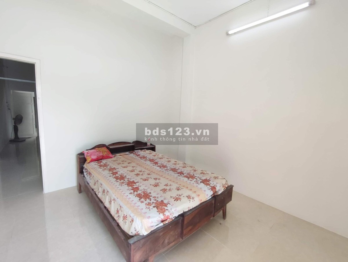 Chung cư Thị NGhè, XVNT, P 19, Bình Thạnh: 50m2, 1 p ngủ, có gác lửng, 8tr/th