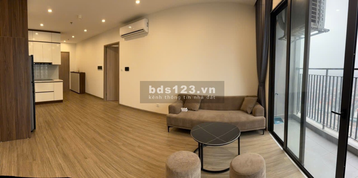 Cần bán 3PN2WC 81m view bể bơi SA3 5.27 tỷ BP Vinhomes Smart