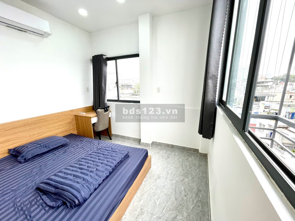 Căn hộ ban công, máy giặt riêng, gần Sư Vạn, khu Bắc Hải, UEH, Bách Khoa, trục CMT8