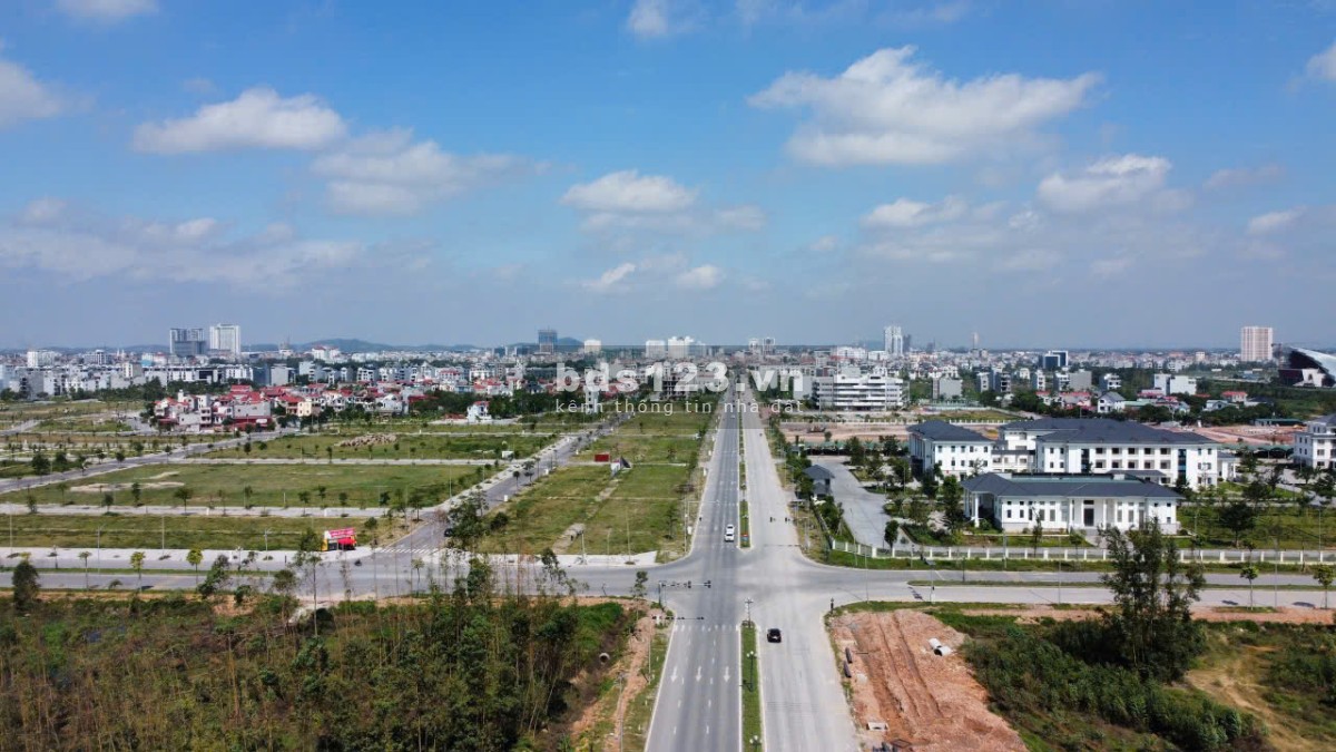 Cần Bán Đất Trục Chính Đường Nguyễn Thị Minh Khai KDT Phía Nam CLK12, Tp Bắc Giang (BIG C Cũ)