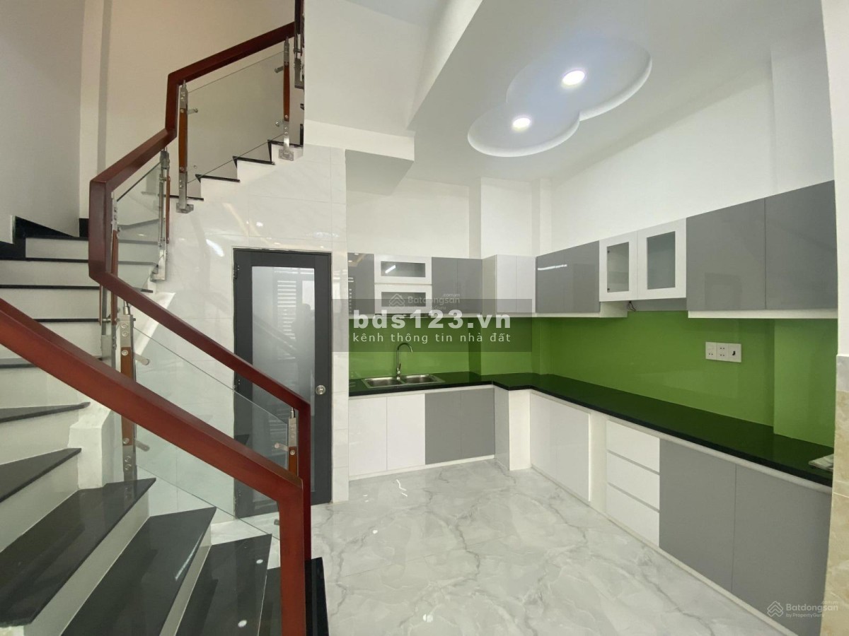 Ngộp giảm 1 tỷ, bán gấp trong tuần nhà Lê Văn Sỹ Q3, 4x11m, 3T, 8 tỷ giảm còn 7tỷ LH 0901 148 ***