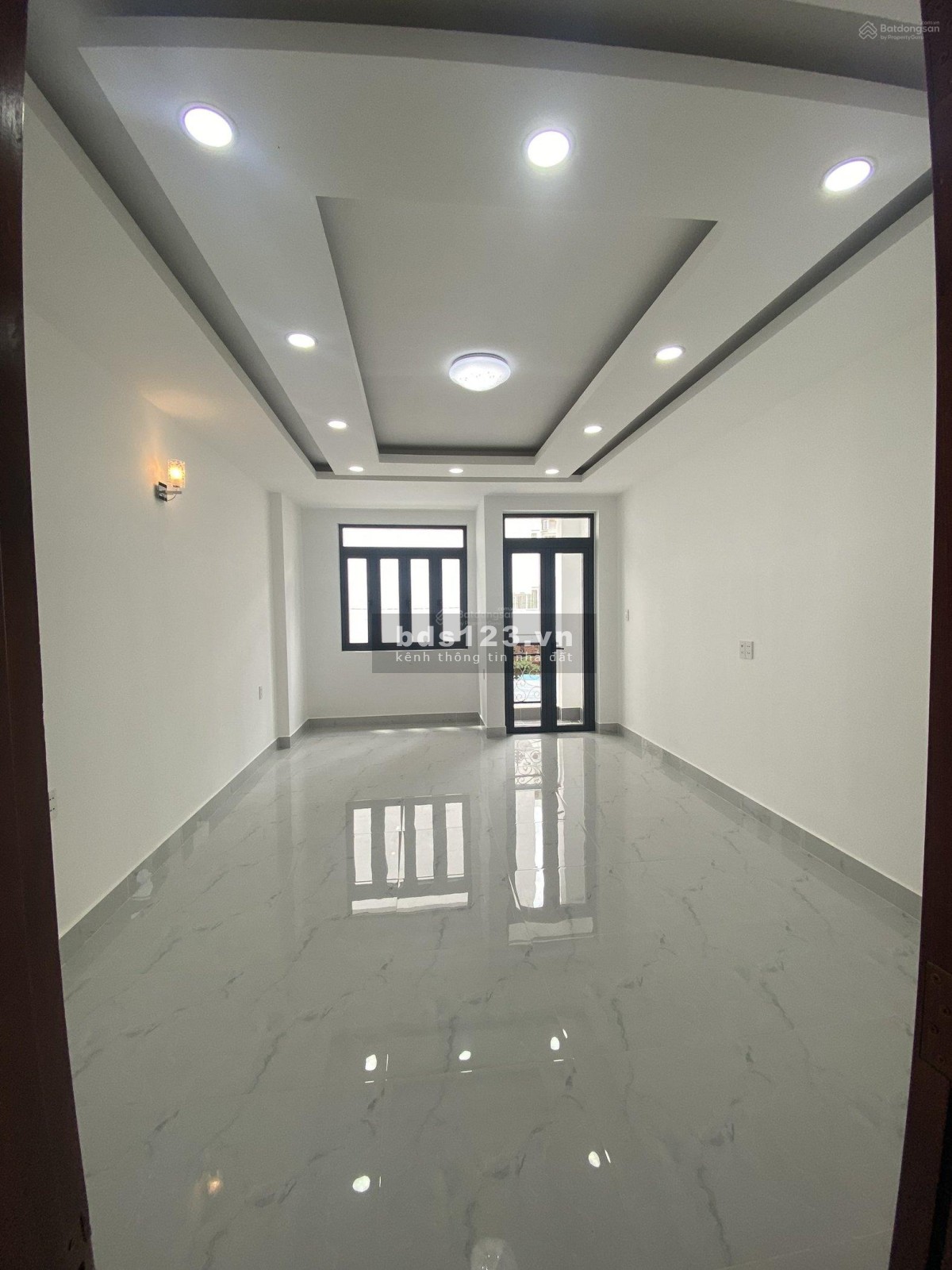 Ngộp giảm 1 tỷ, bán gấp trong tuần nhà Lê Văn Sỹ Q3, 4x11m, 3T, 8 tỷ giảm còn 7tỷ LH 0901 148 ***