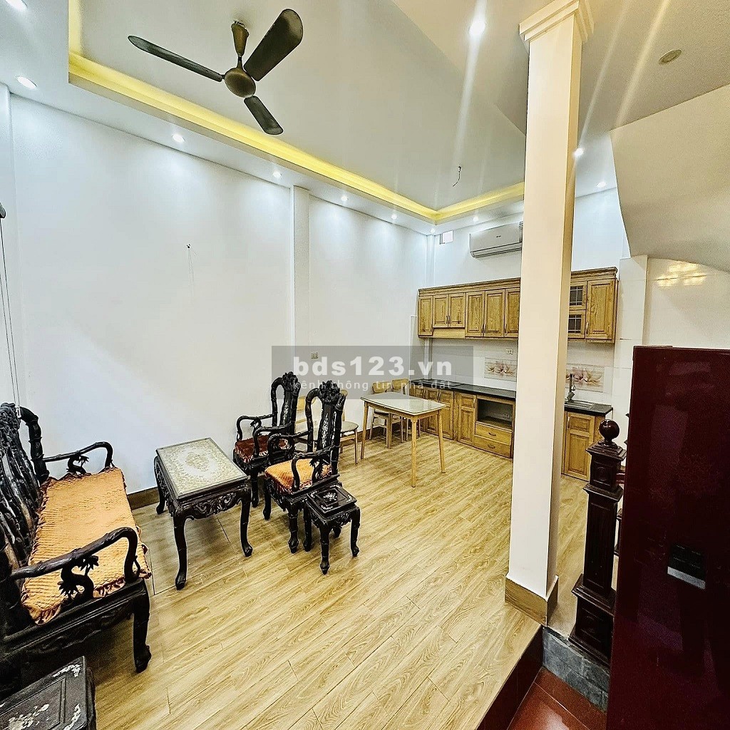 BÁN NHÀ VĂN LA – NHÀ ĐẸP – NGÕ ĐẸP – 36M2 – Ở SƯỚNG