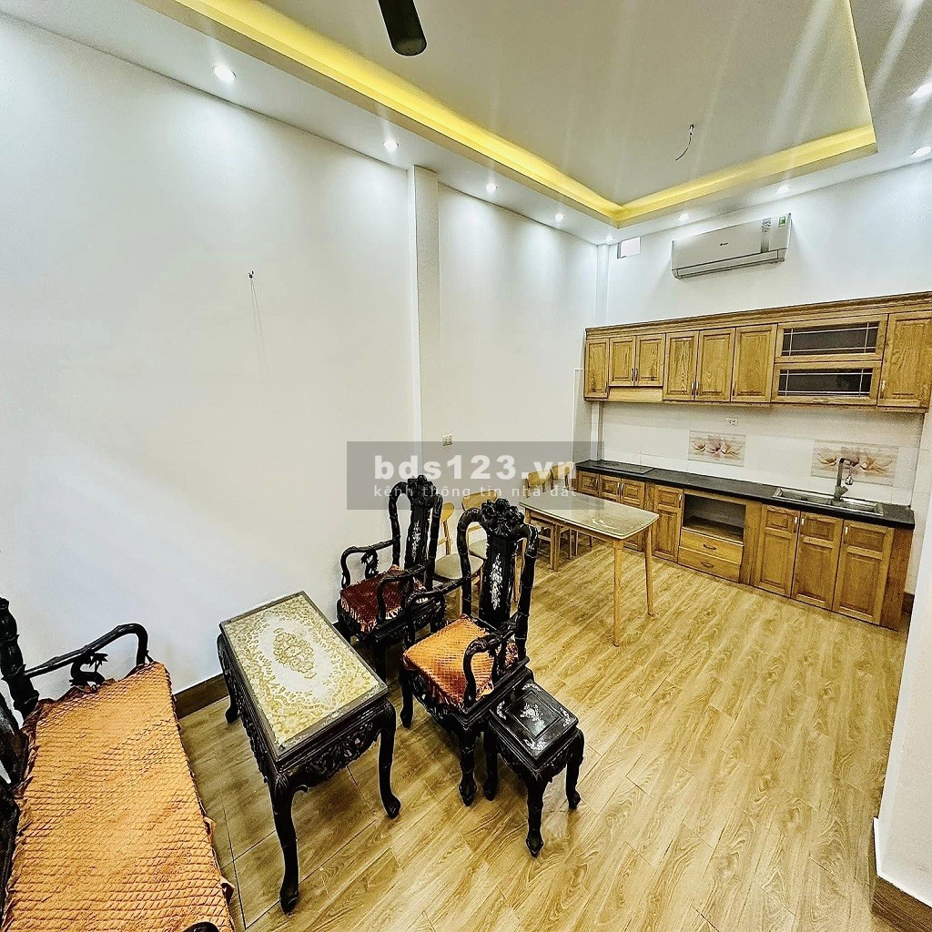 BÁN NHÀ VĂN LA – NHÀ ĐẸP – NGÕ ĐẸP – 36M2 – Ở SƯỚNG