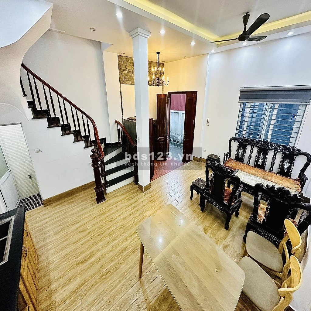 BÁN NHÀ VĂN LA – NHÀ ĐẸP – NGÕ ĐẸP – 36M2 – Ở SƯỚNG