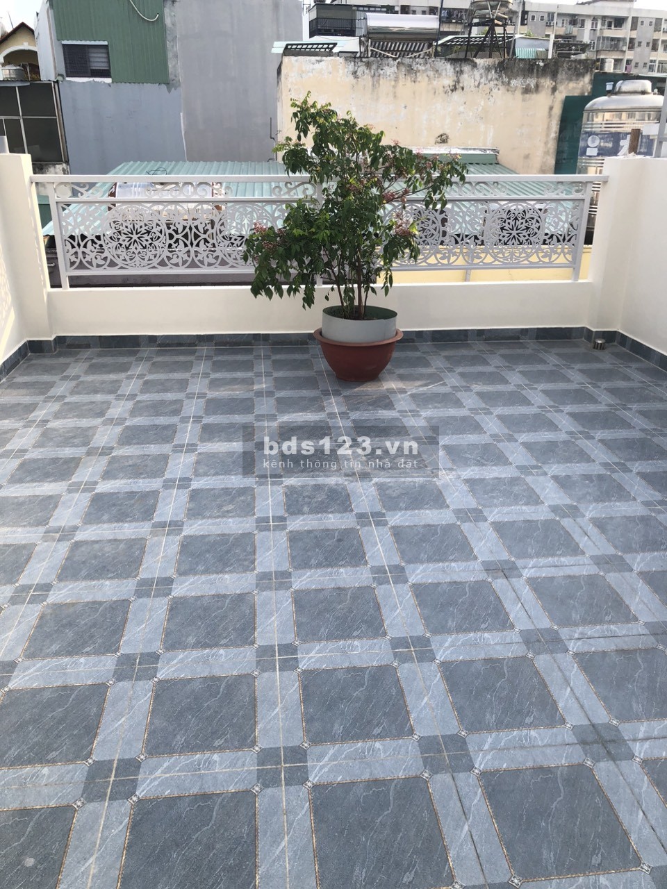 Bán nhà đường Nhiêu Tứ - P7 - Phú Nhuận gần phố Phan Xích Long