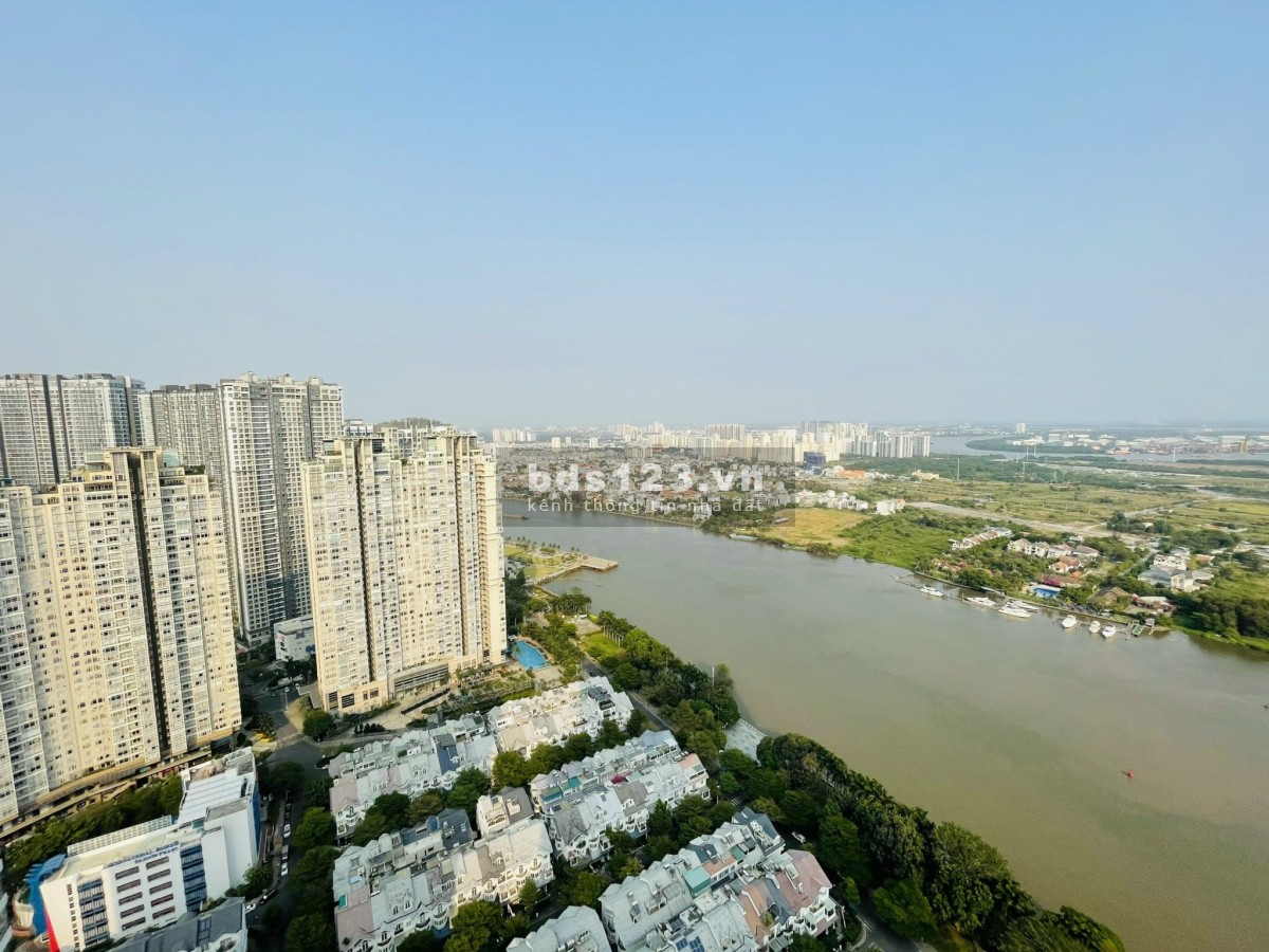 View sông 3 phòng ngủ Sunwah Pearl Bình Thạnh