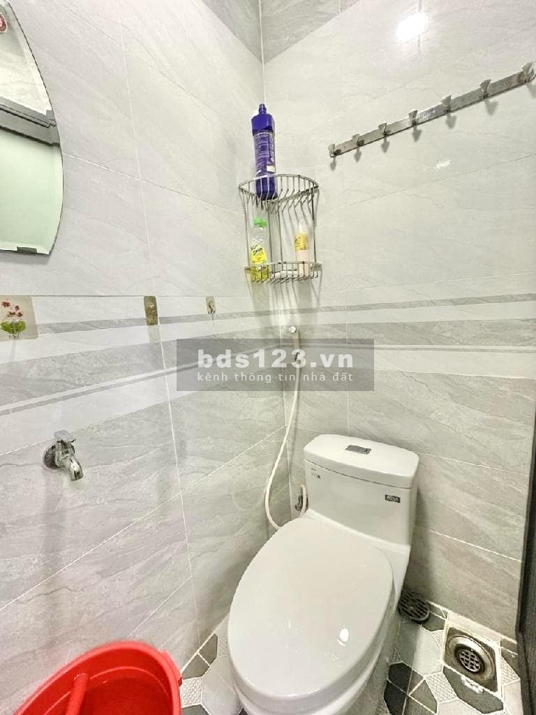 Mặt tiền hẻm 606, 3 tháng 2, Q10, hẻm xe hơi, 4 tầng, 4x4.5, nhỉnh 5 tỷ