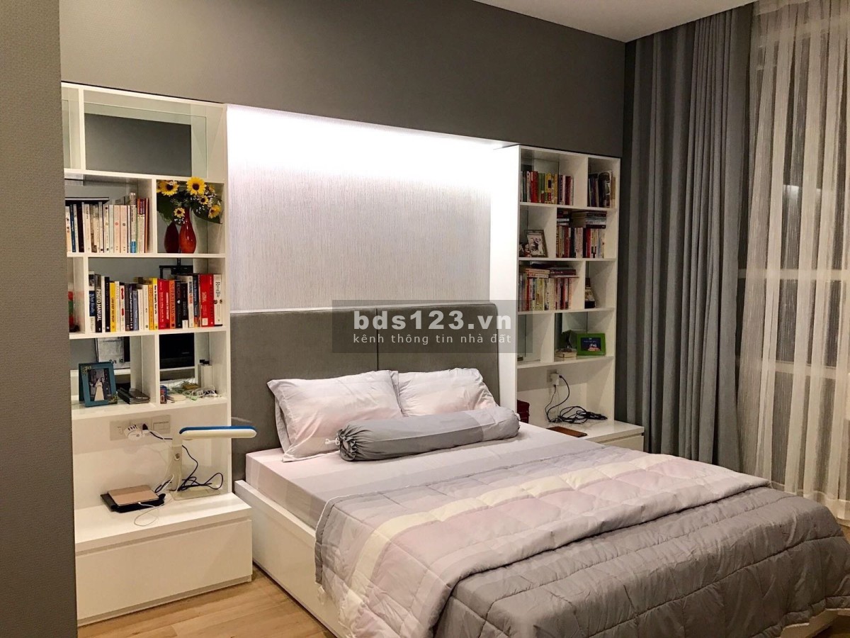 BÁN 3PN SARINA - Tầng cao view sông