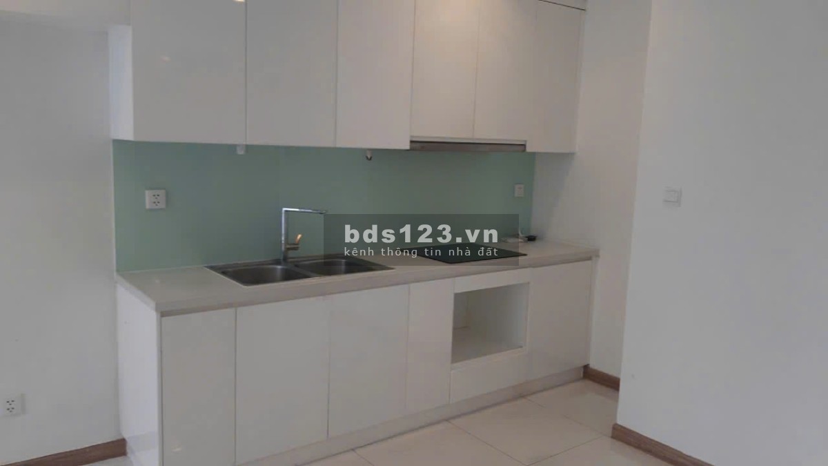 Chung Cư D5, Phường 25, Bình Thạnh: 80m2, 2p ngủ, 2wc, 11tr/th