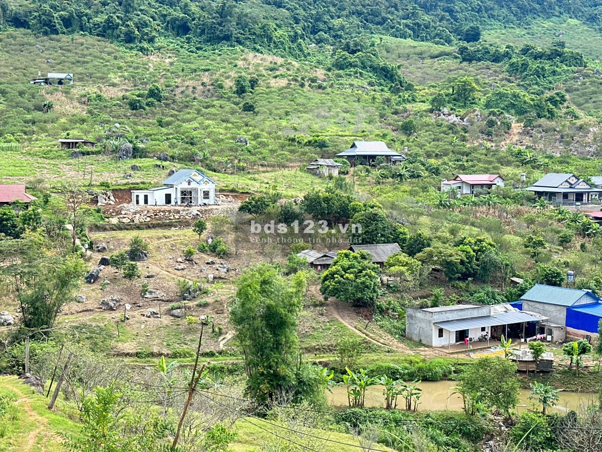 Lô đất siêu hot xung quanh là homestay - Khu du lịch