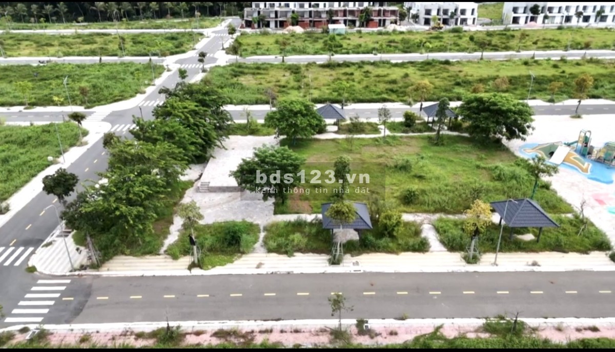 Chính chủ kẹt vốn kinh doanh cần bán lô mặt tiền Bà Rịa Vũng Tàu gần kcn Sonadezi